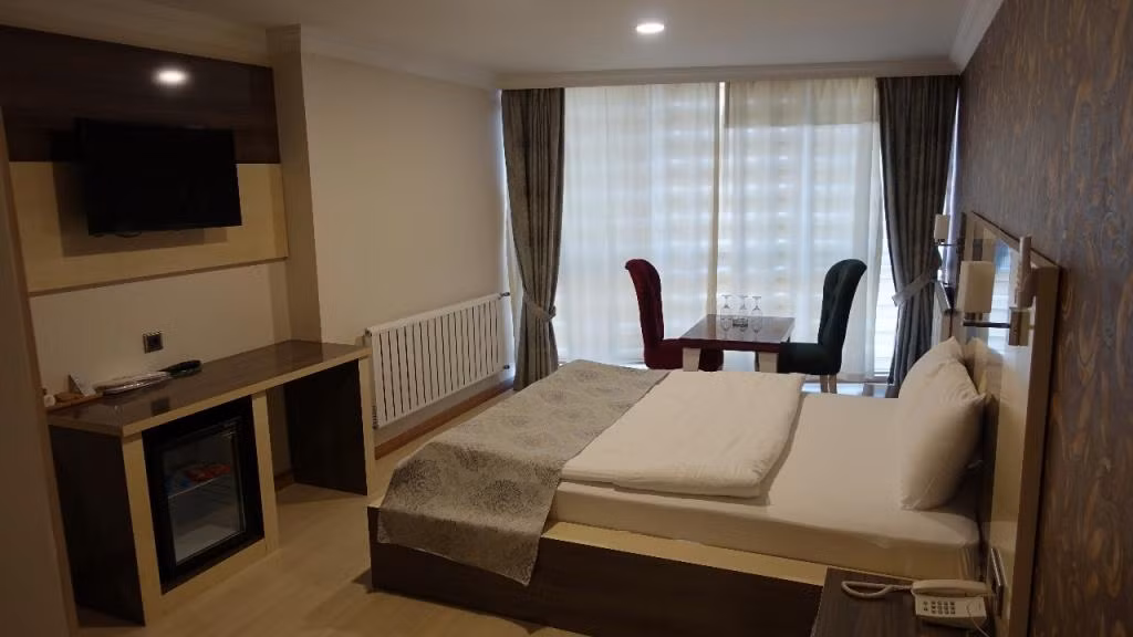 Hotel Diyar Paris — 3