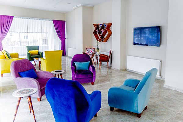 Rosso Hotel — 9