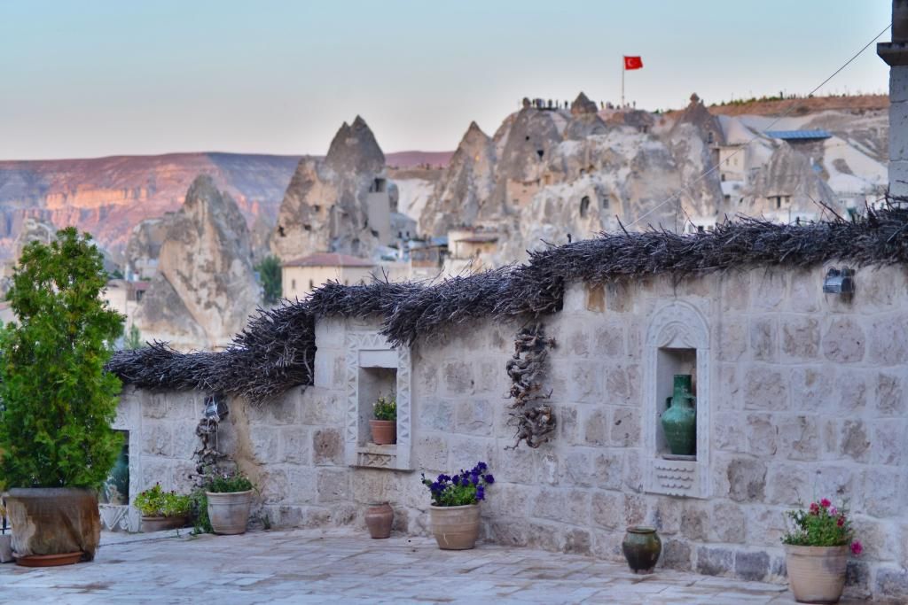 Grand Cave Suites — 4
