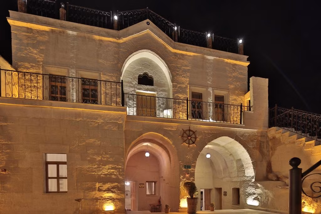 Fosil Cave Hotel — 9