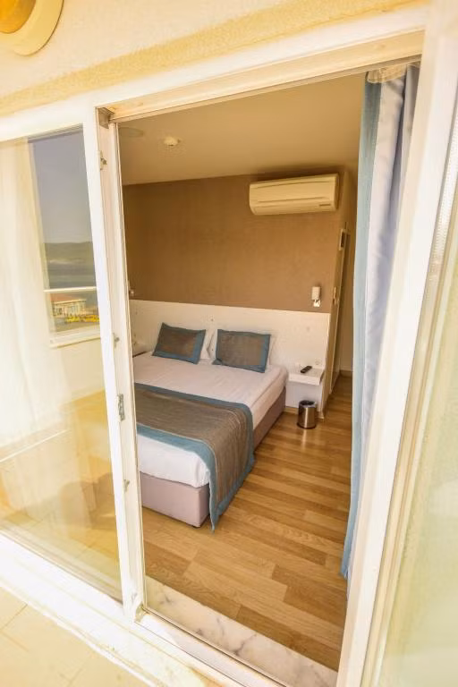Parion House Hotel — 9