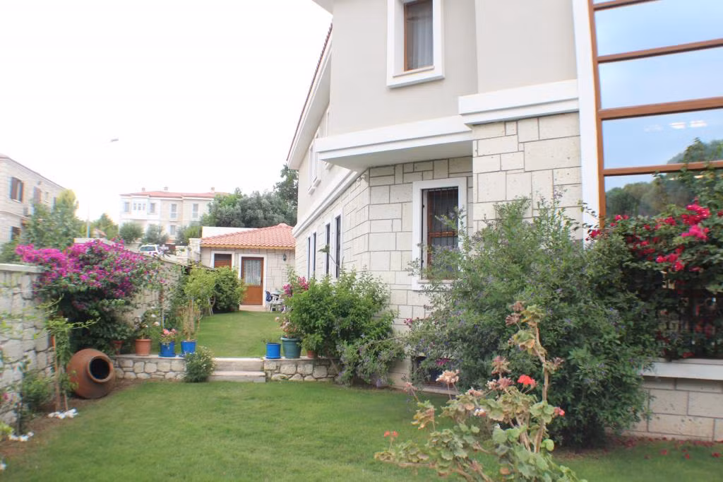 Süreyya Hanım Butik Otel Alaçatı — 5