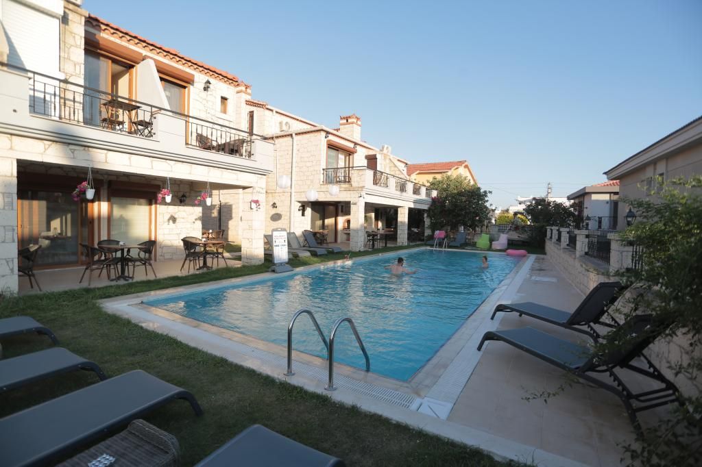 Fizzio Alaçatı Hotel — 2