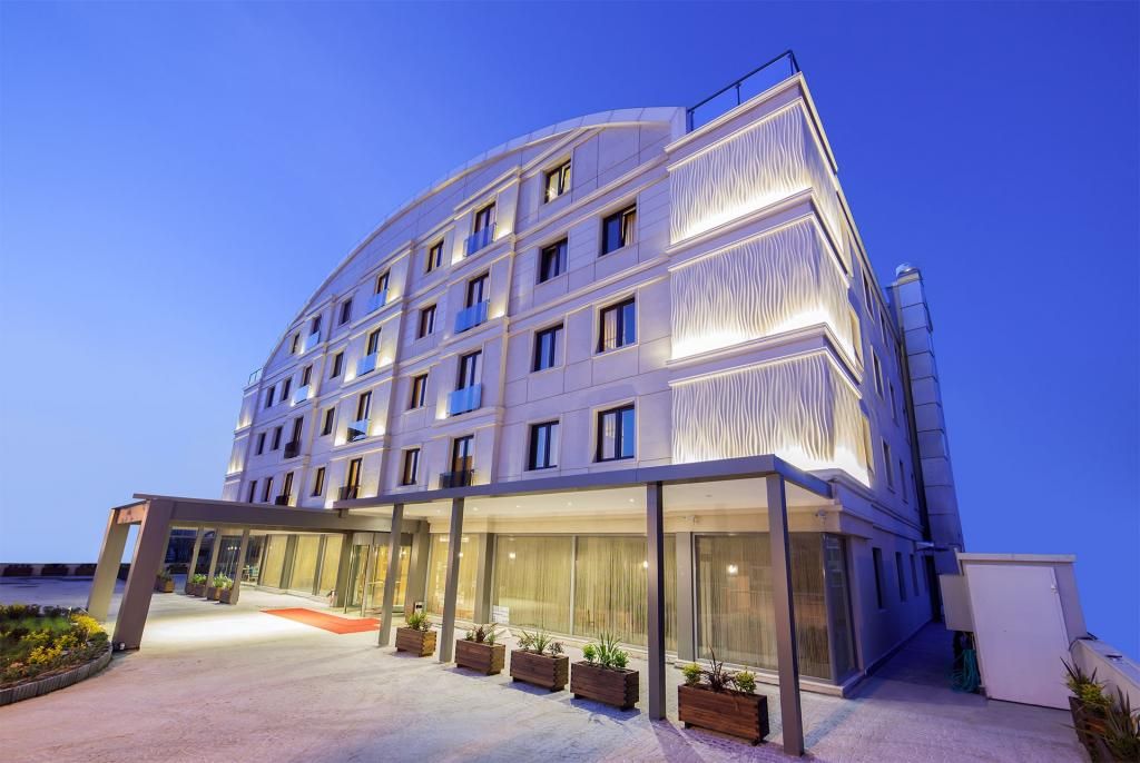 Lamec Hotel Business