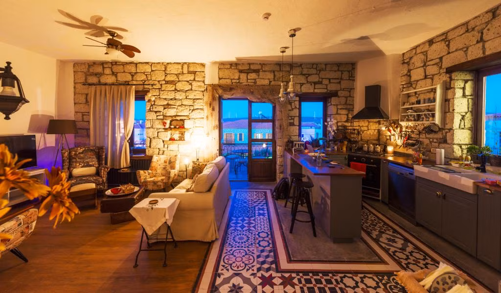 Jakamar Alaçatı — 6