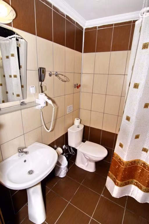 Kleopatra Bavyera Hotel — 7