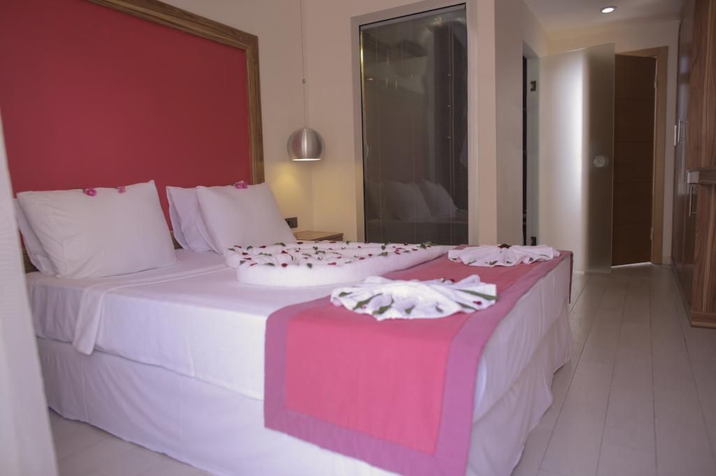 Cle Beach Boutique HotelAdult Only — 8
