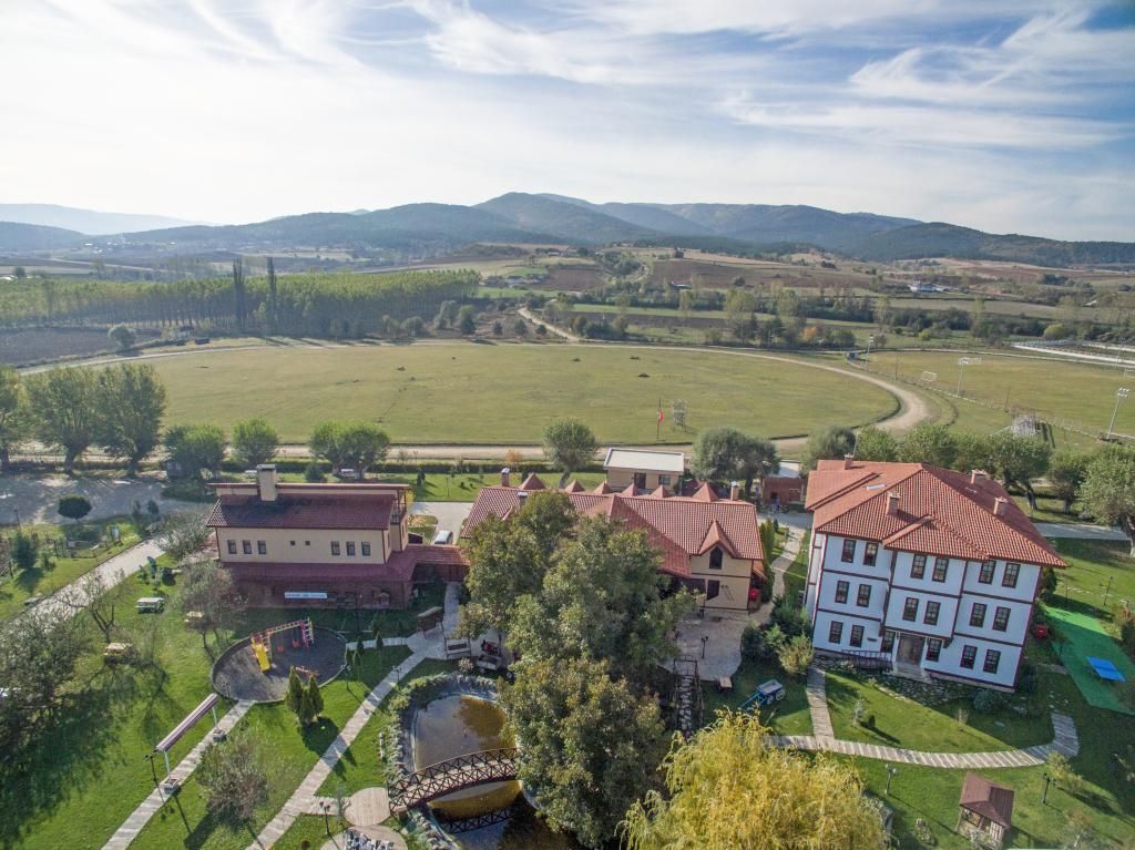İksir Resort Town — 2