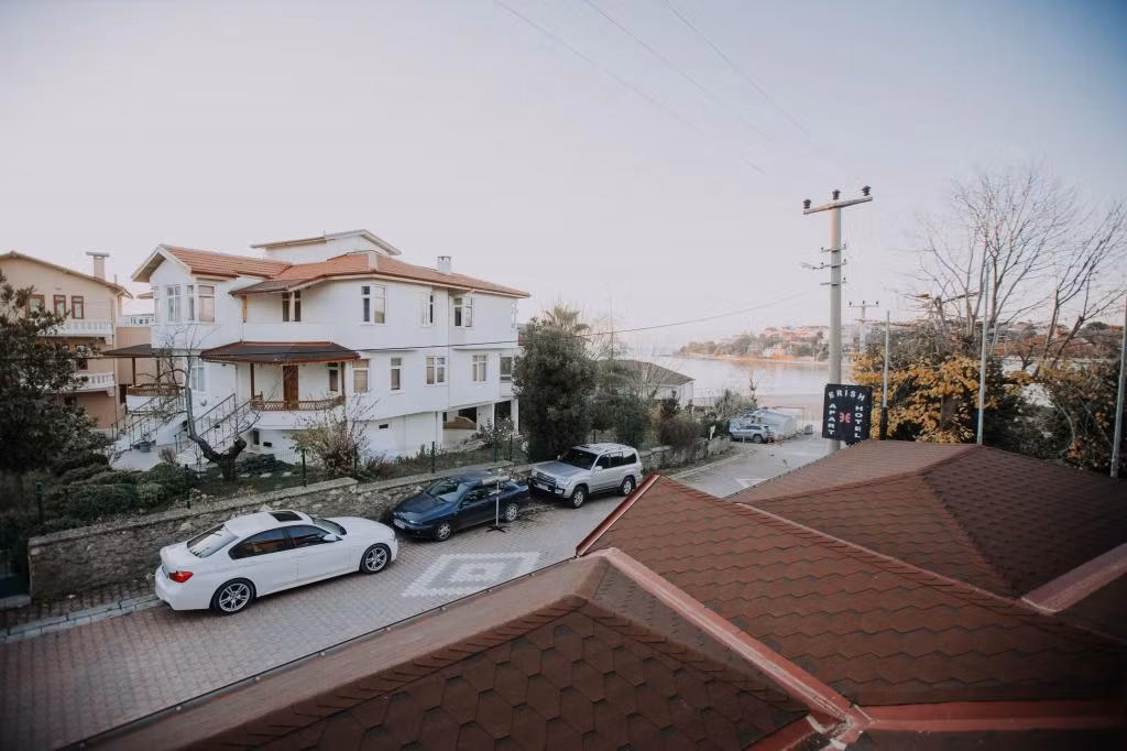 Erish Apart Hotel