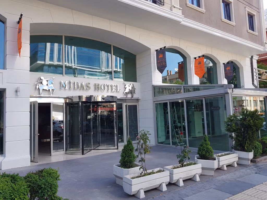 Midas Hotel
