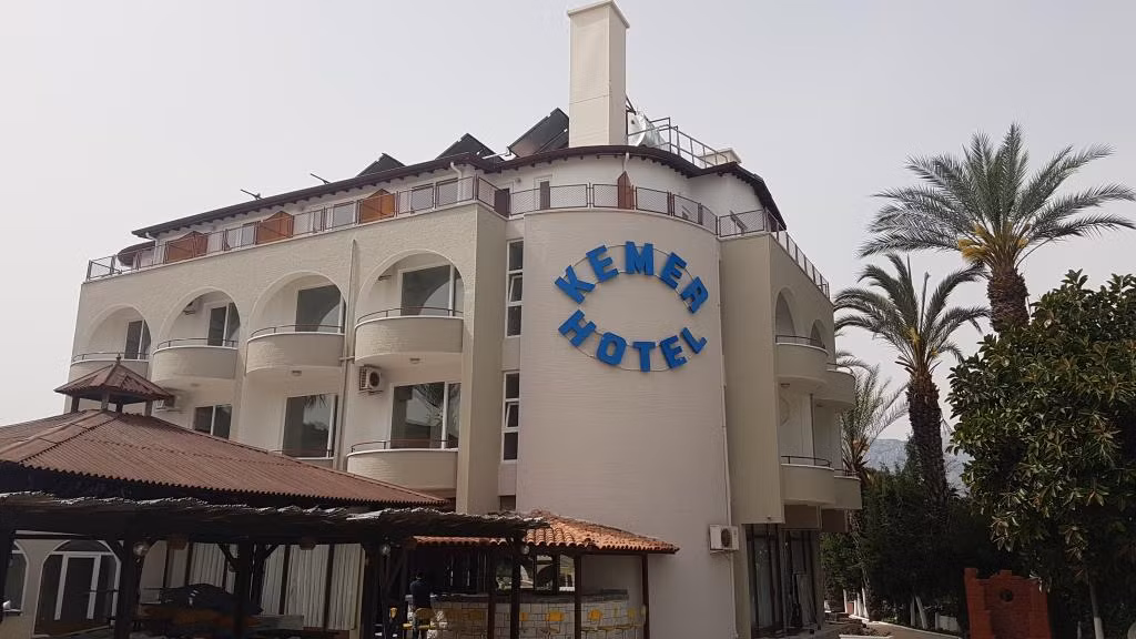 Kemer Hotel — 4