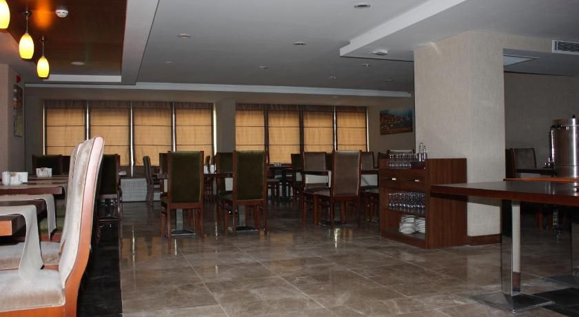 Norton Hotel — 5