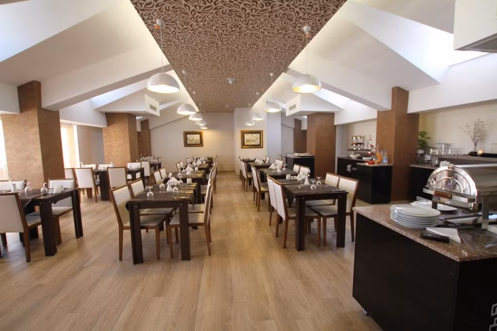 Marwa Hotel — 5