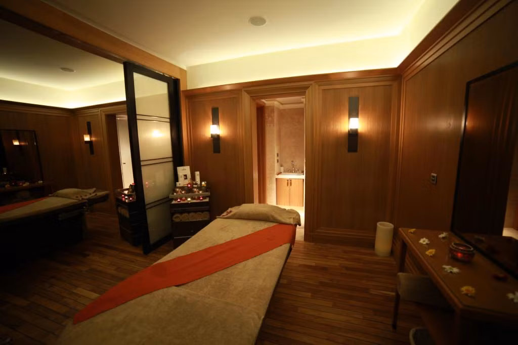 Divan İstanbul — 9