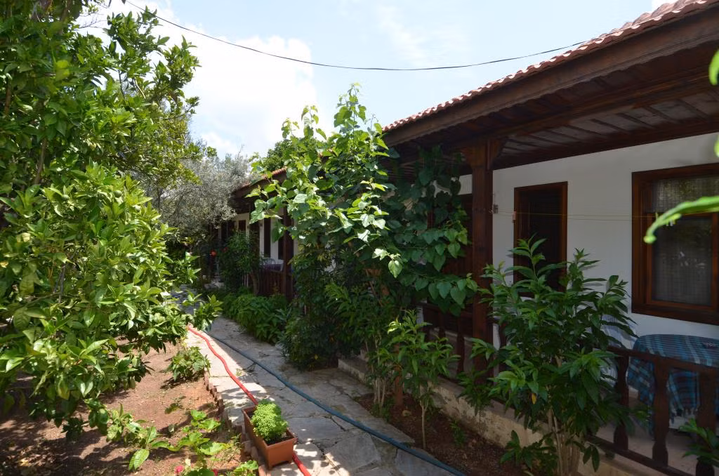 Umut Otel & Beach — 9
