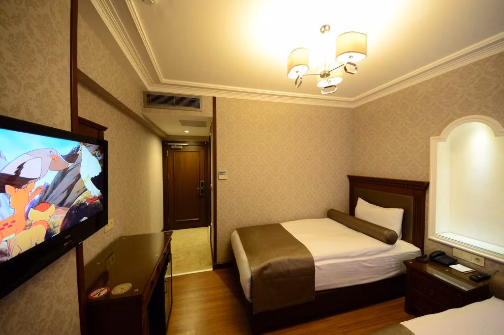 Grand Bazaar Hotel — 8