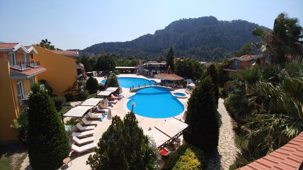 Club Alla Turca — 5