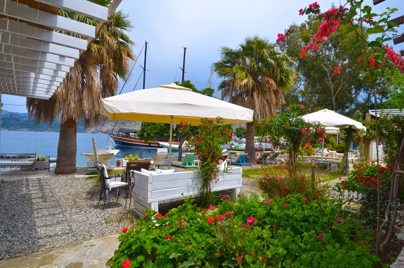 Tamara Beach Pansiyon — 5