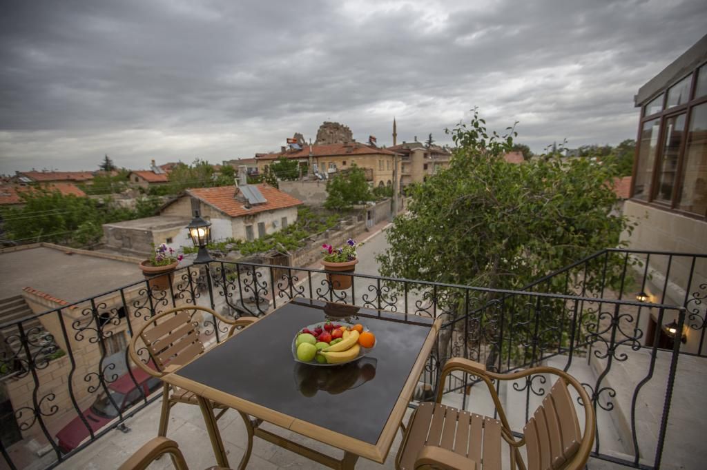Capiedra Hotel — 6