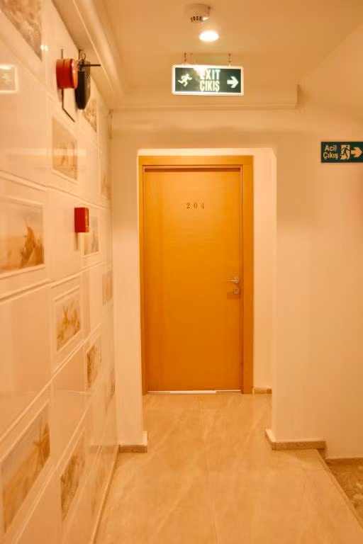 Deniz Pansiyon Alsancak — 2