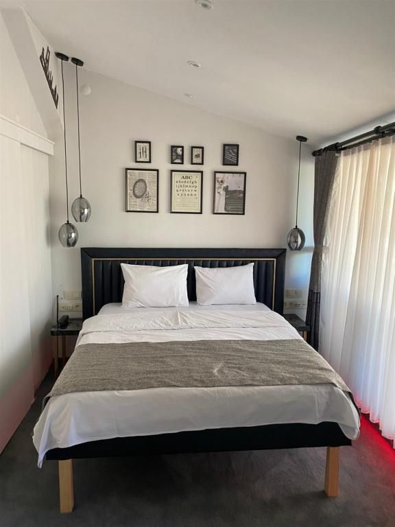 Corner Hot Hotel — 3