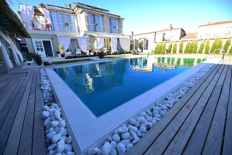Sade Alaçatı Butik Otel — 3