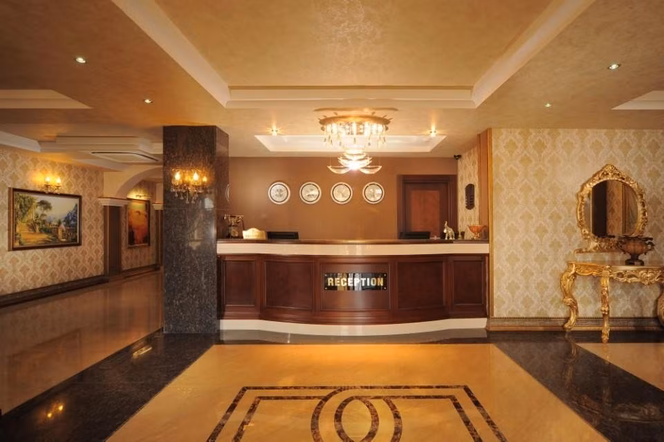 Golden Lake Hotel Adana — 8