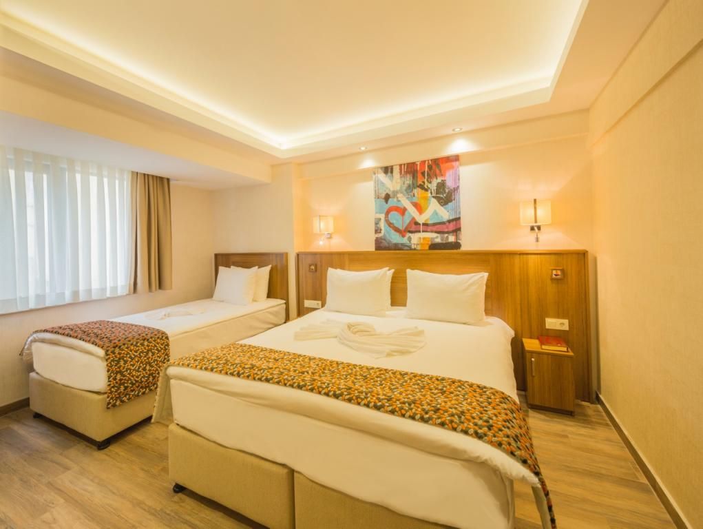 B Guest  House — 8
