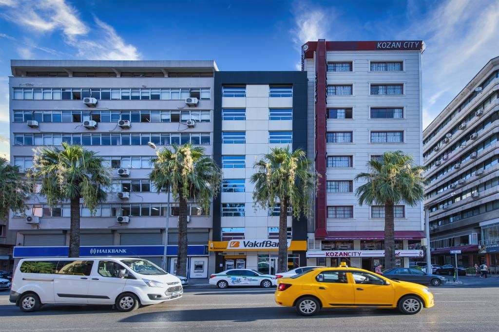 Kozan City Hotel — 2