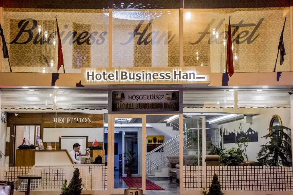 Hotel Business Han — 2