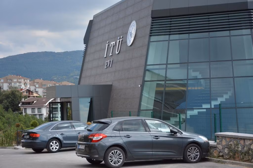 İTÜ Evi Hotel — 4