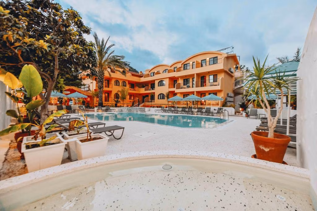 Ünsal Hotel — 7