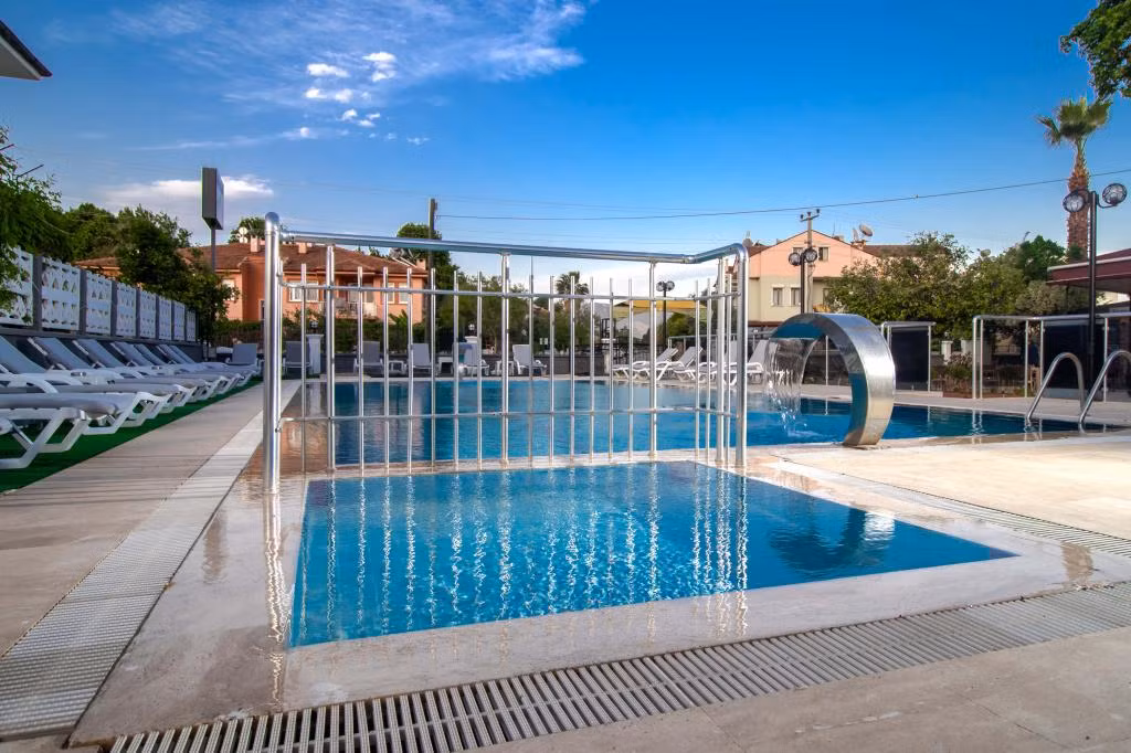 Şirin Baba Otel — 2