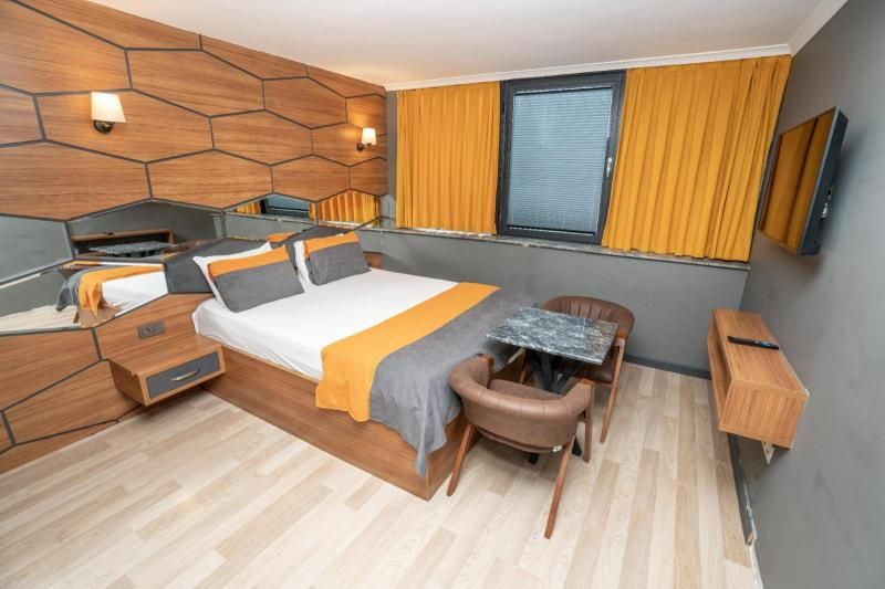 216 F&B Suites - 4