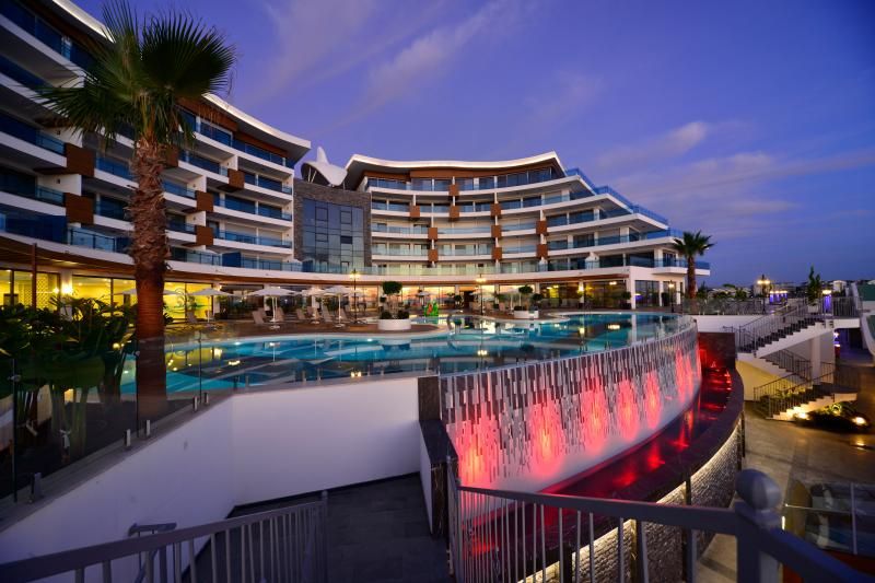 Elite Luxury Suite & Spa - 2