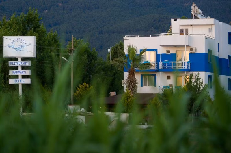 Deniz Kızı Otel Gümüldür
