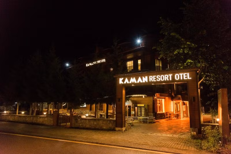 Kaman Resort Hotel - 4