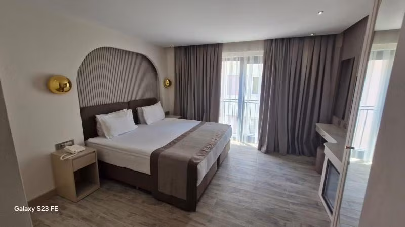 Alpek Hotel Antalya - Lara - 3