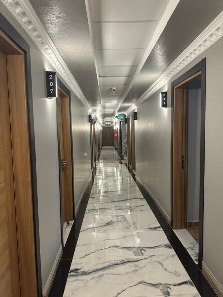 Ata Deluxe Hotel