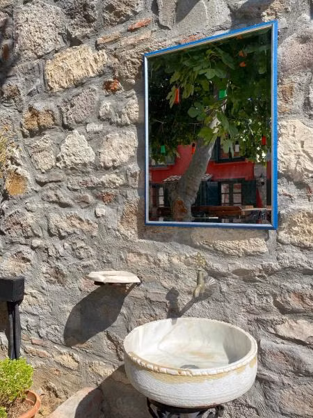 Avlulu Konak Küçükköy — 6