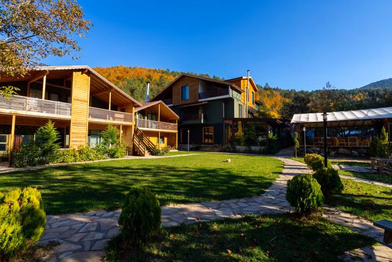 Abant Villa Otel & Bungalow (Alkolsüz Aile Oteli)