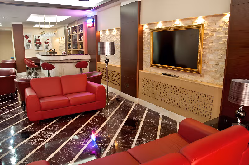 Abel Otel — 6