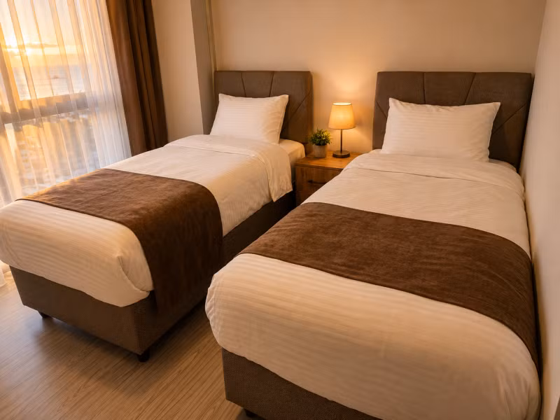 Airport Deluxe Suites — 8