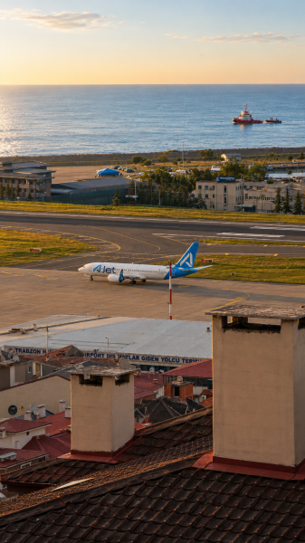 Airport Deluxe Suites — 3
