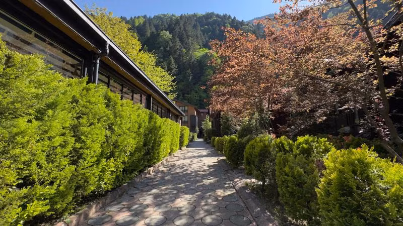 Akyüz Kardeşler Otel & Bungalow — 3