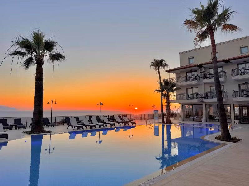 Altamare Hotel Kuşadası