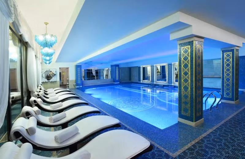 Ambassadori Hotel Tbilisi - 1