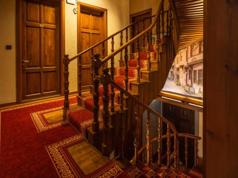 Araz White House - 3