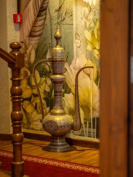 Araz White House - 4
