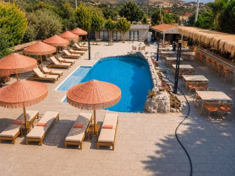 Assos La Pietra Hotel